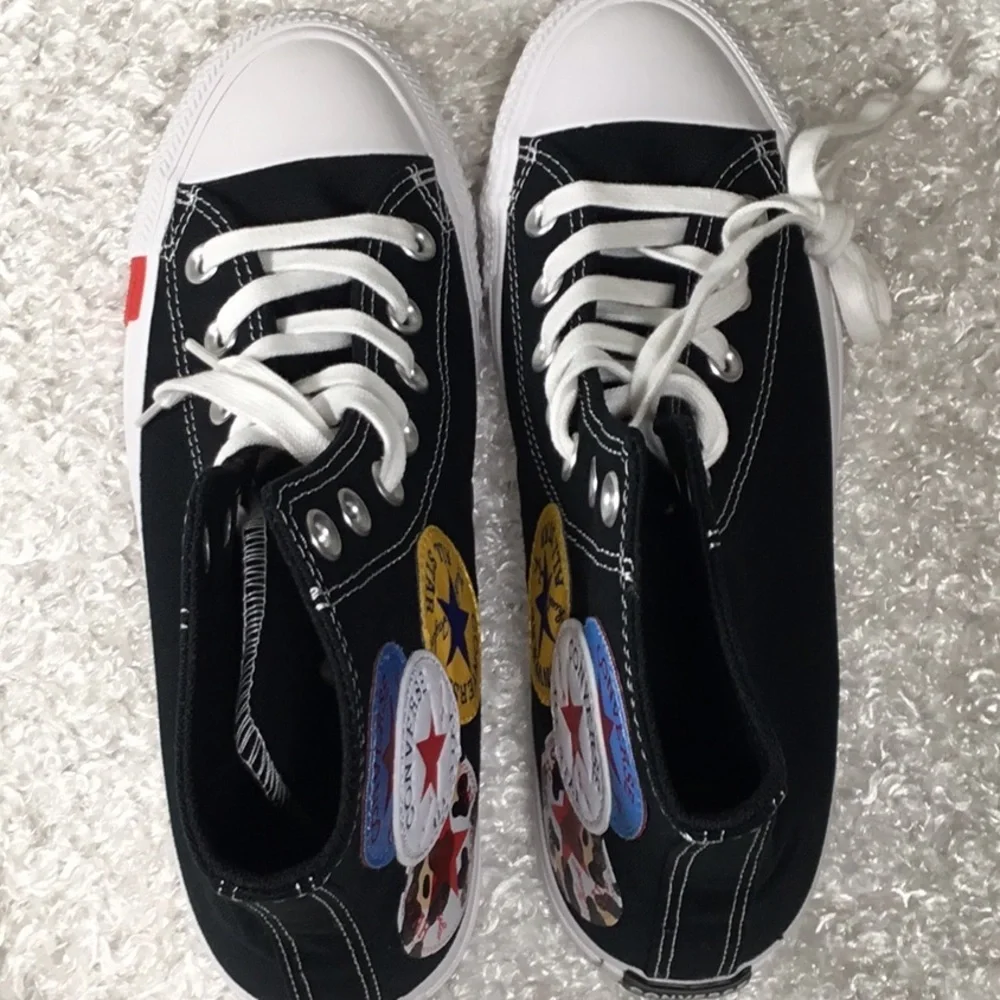 NWT Converse Black and White High-Top Canvas Sneakers Man 6 Women 8